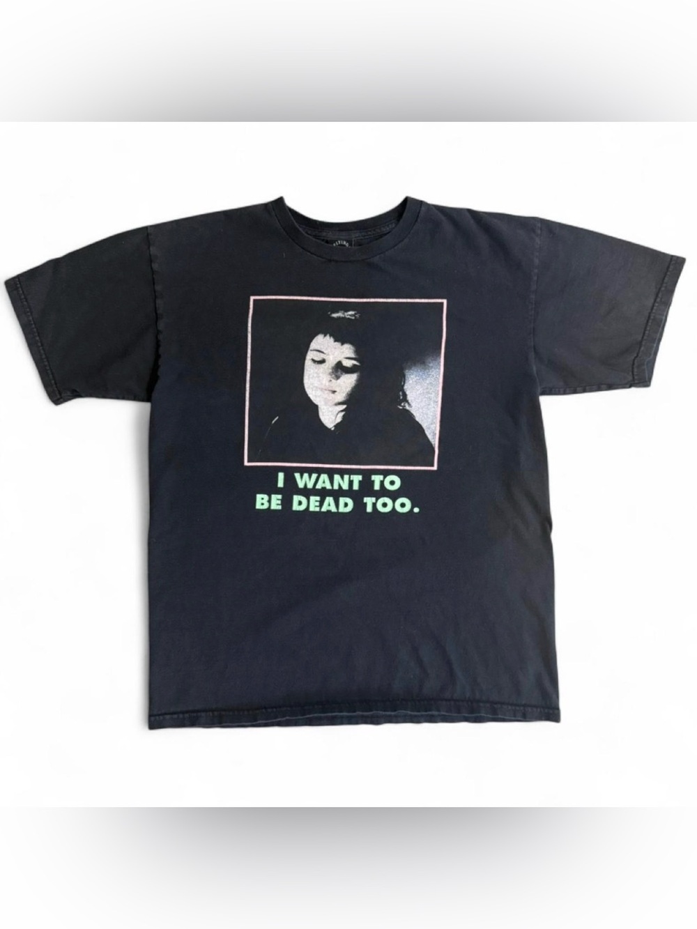 Flying Coffin Lydia Graphic T-shirt